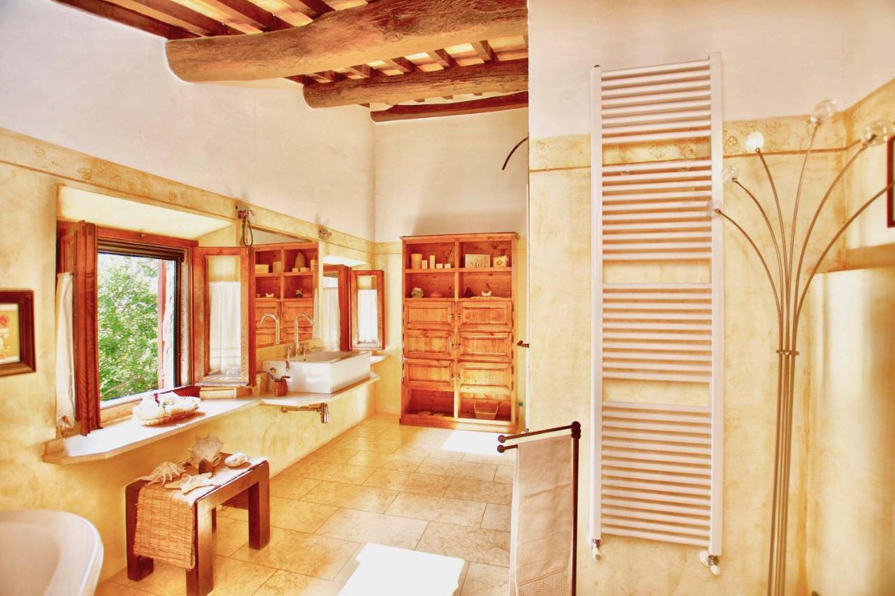 Borgo Solamore Hotel Cortona Bagian luar foto
